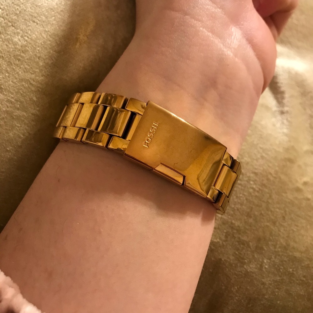 Fossil Watch - Picture 3 of 11